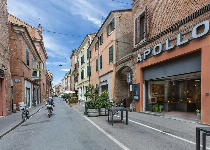 Guesthost - Mayr White Ferrara