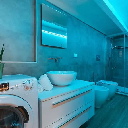 아파트 Mayr White *